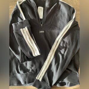 Adidas Sweatshirt